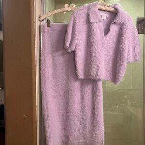 House of Harlow sweater skirt set